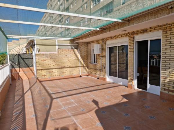 Apartment for sale in Calle Pintor Pedro Camacho, Alicante thumbnail 1