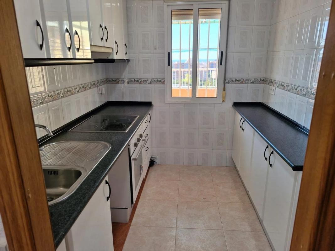 Venta de piso en Calle Pintor Pedro Camacho, Alicante / Alacant
photo 5