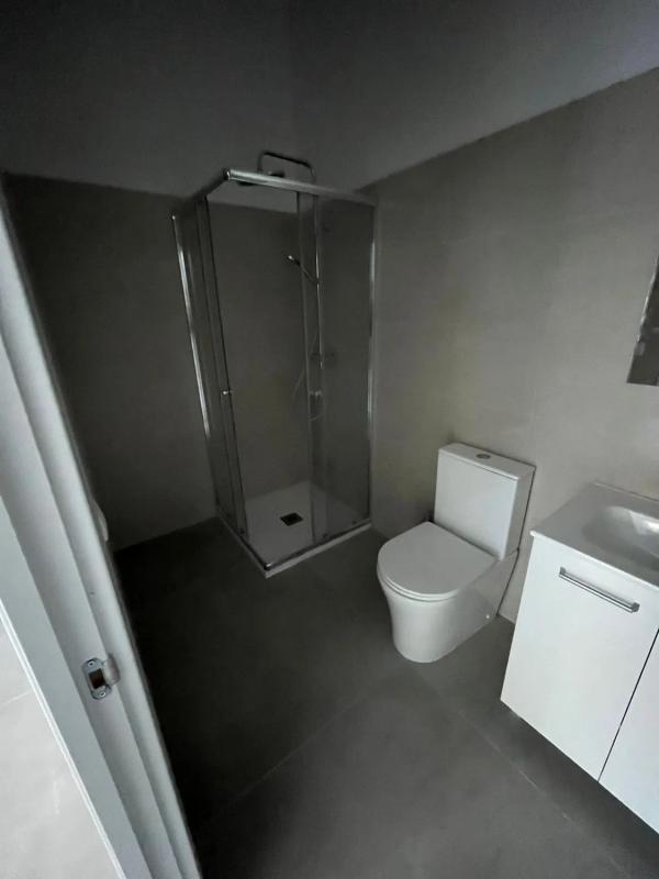 Venta de piso en Calle de Gandhi, Alicante / Alacant
 photo 3