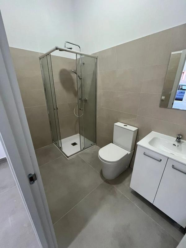 Venta de piso en Calle de Gandhi, Alicante / Alacant
 photo 4