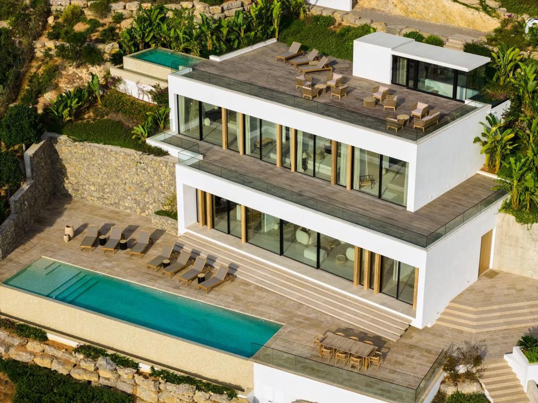 Obra nueva Villa Roca Lisa en Santa Eulalia del Río (Revista) photo 5
