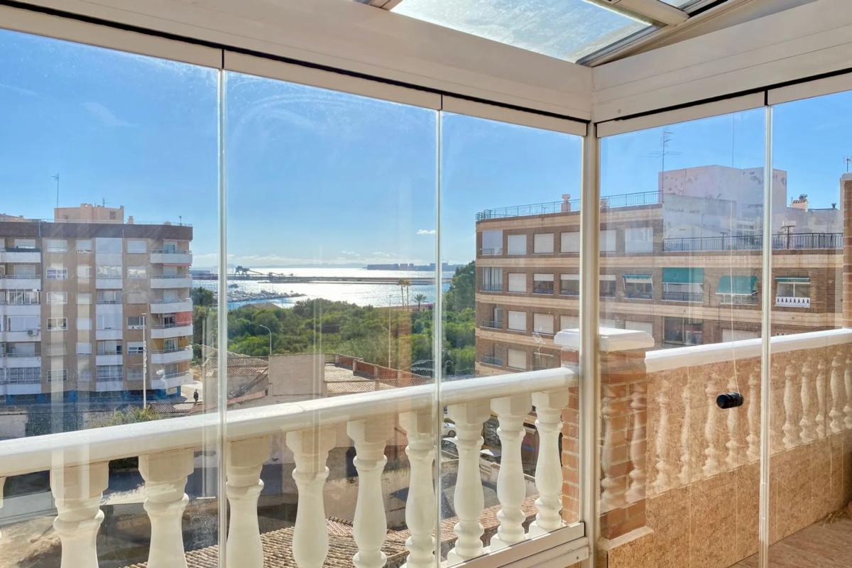 Penthouse sale in Calle San Julián, 4, Torrevieja photo 4