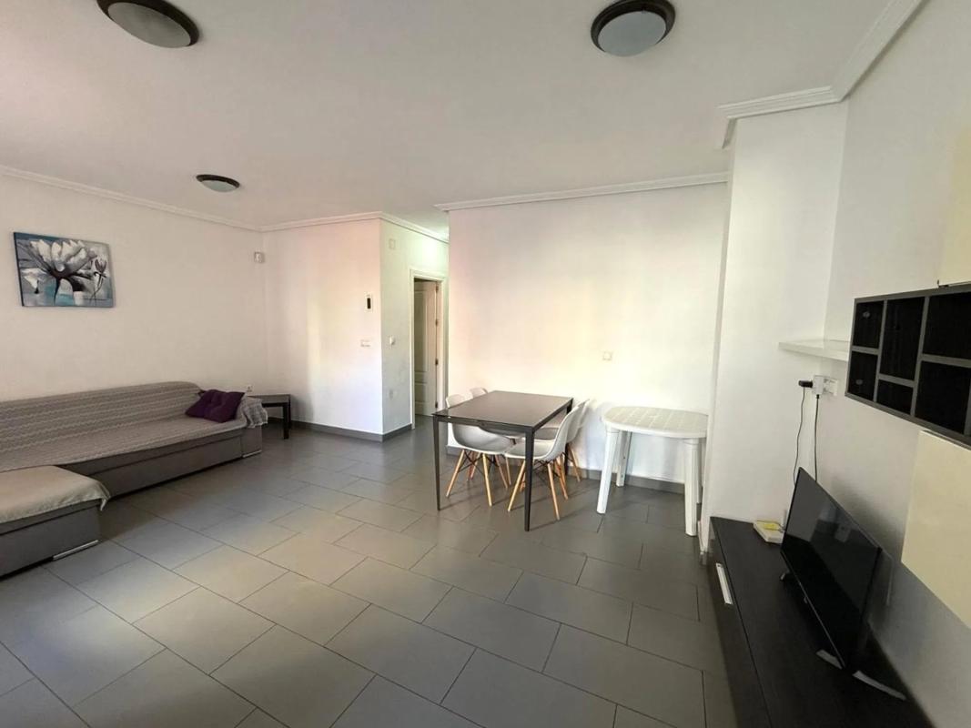 Sale of apartment in Calle Heraclio, Torrevieja
 photo 3