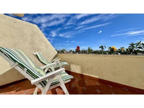 Ático en venta en Plaza de la Constitución, Torrevieja thumbnail 1