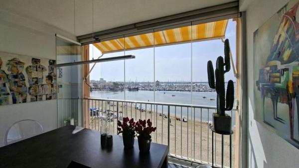 Sale of flat in The Acequión - The Shipwrecked, Torrevieja
photo 1