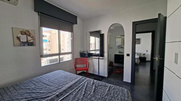 Sale of flat in The Acequión - The Shipwrecked, Torrevieja
 photo 4