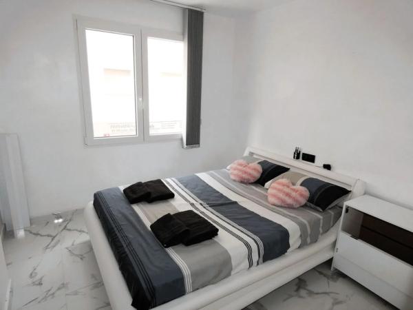 Sprzedaż mieszkania w Barrio El Molino, Torrevieja
thumbnail 2