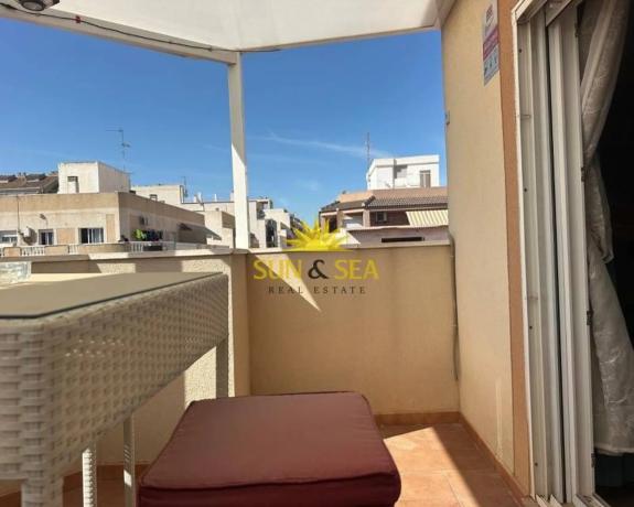 Ático en venta en Barrio El Molino, Torrevieja photo 1