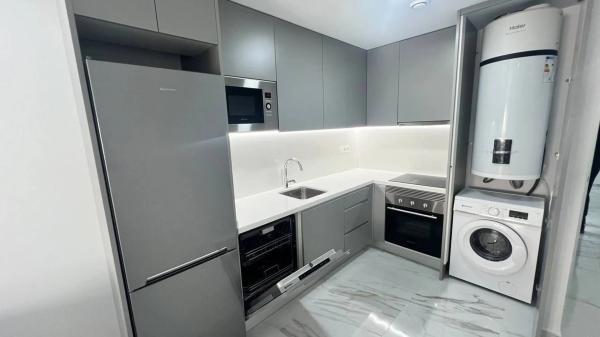 Venta de piso en Calle de Orihuela, Torrevieja
thumbnail 2