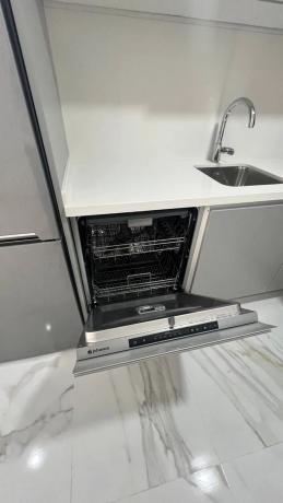 Venta de piso en Calle de Orihuela, Torrevieja
thumbnail 3