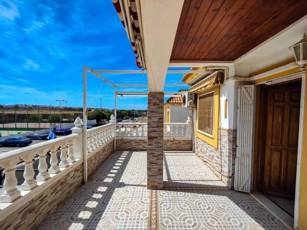Venta de ático en Residencial Parque de las Naciones, Torrevieja photo 3