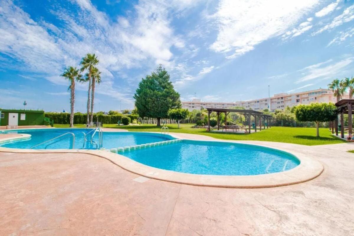 Venta de ático en Residencial Parque de las Naciones, Torrevieja photo 5