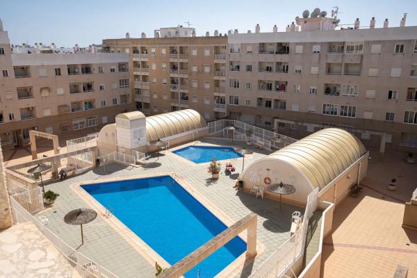 Ático en venta en Calle d Manuel Martinez Guirao, Torrevieja photo 1