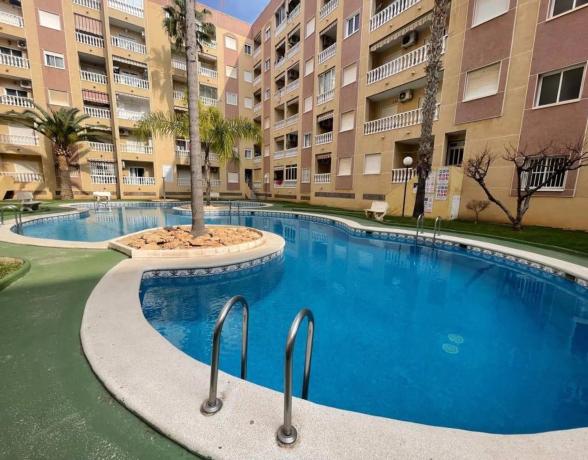 Квартира на продажу на  Calle San Julián, 44, Торревьеха photo 1