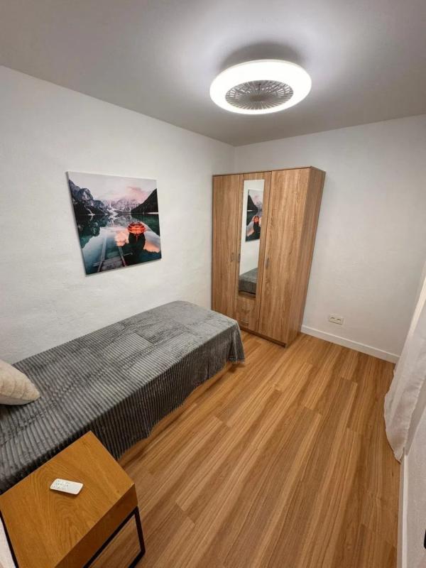 Sale of independent chalet in Barrio El Molino, Torrevieja
 photo 2