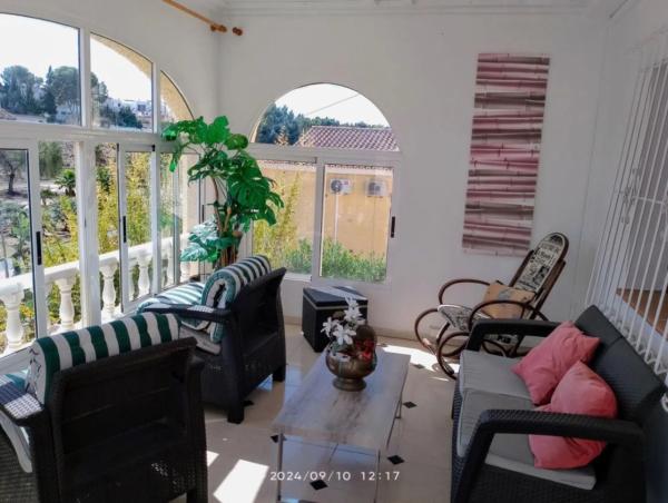 Chalet wolnostojący na sprzedaż w Barrio El Molino, Torrevieja thumbnail 1