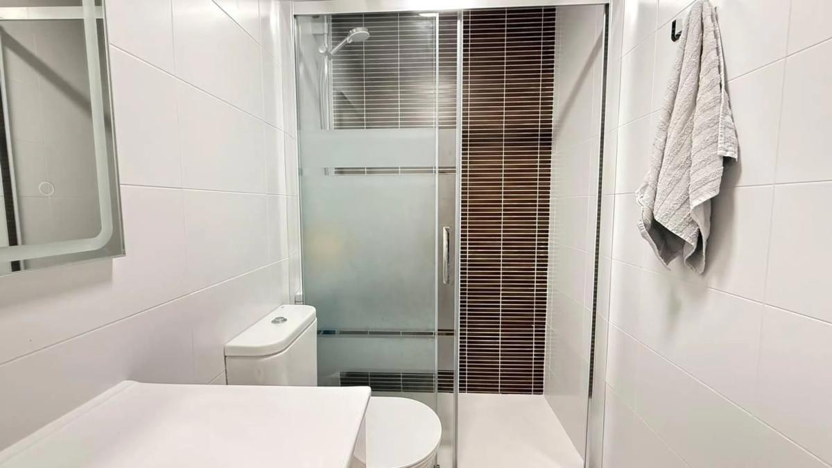 Venta de piso en Barrio Puerto Deportivo, Torrevieja
photo 1