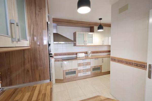 Venta de piso en Paseo de la Libertad, Torrevieja
 photo 2