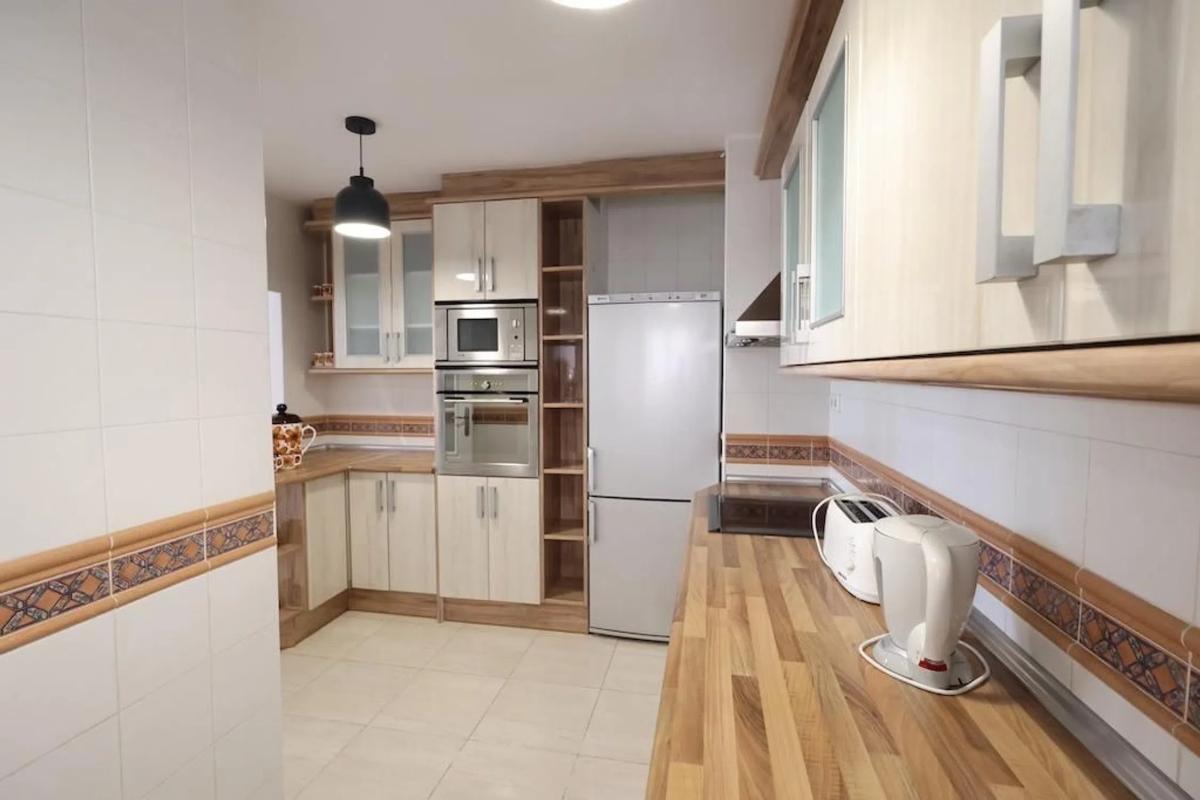 Sale of apartment in Paseo de la Libertad, Torrevieja
photo 3