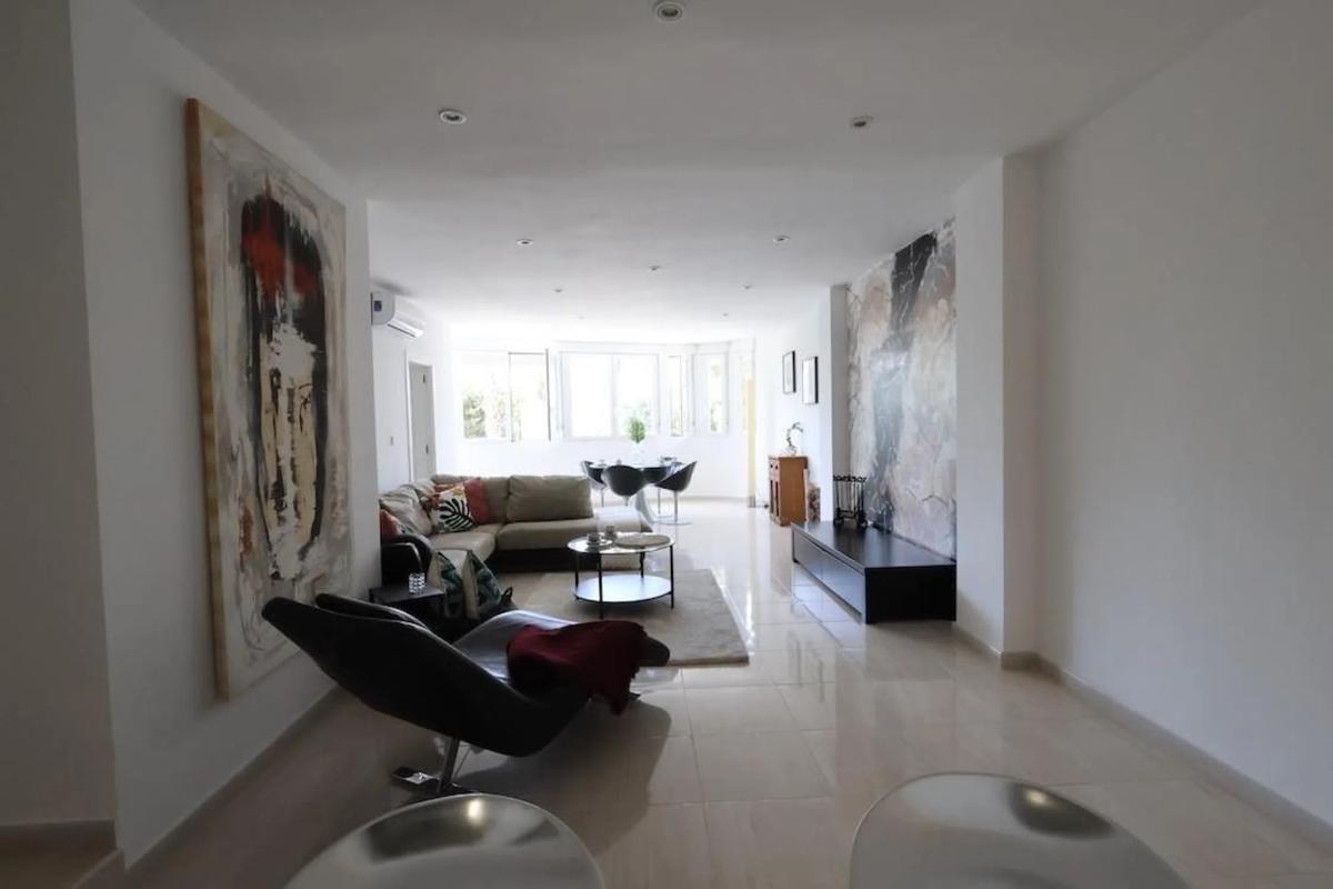 Sale of apartment in Paseo de la Libertad, Torrevieja
photo 5