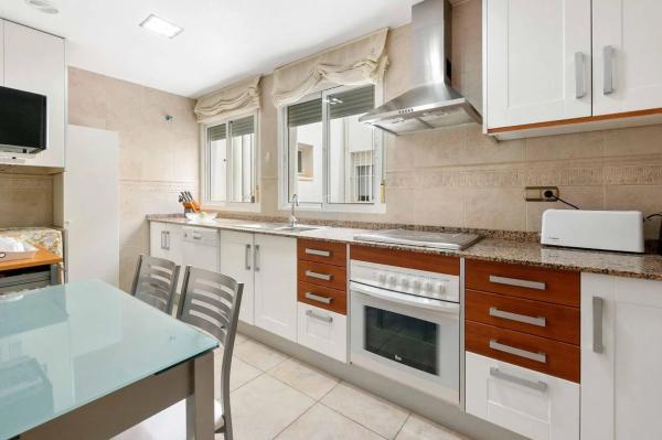 Ático en venta en  Barrio Puerto Deportivo, Torrevieja photo 3