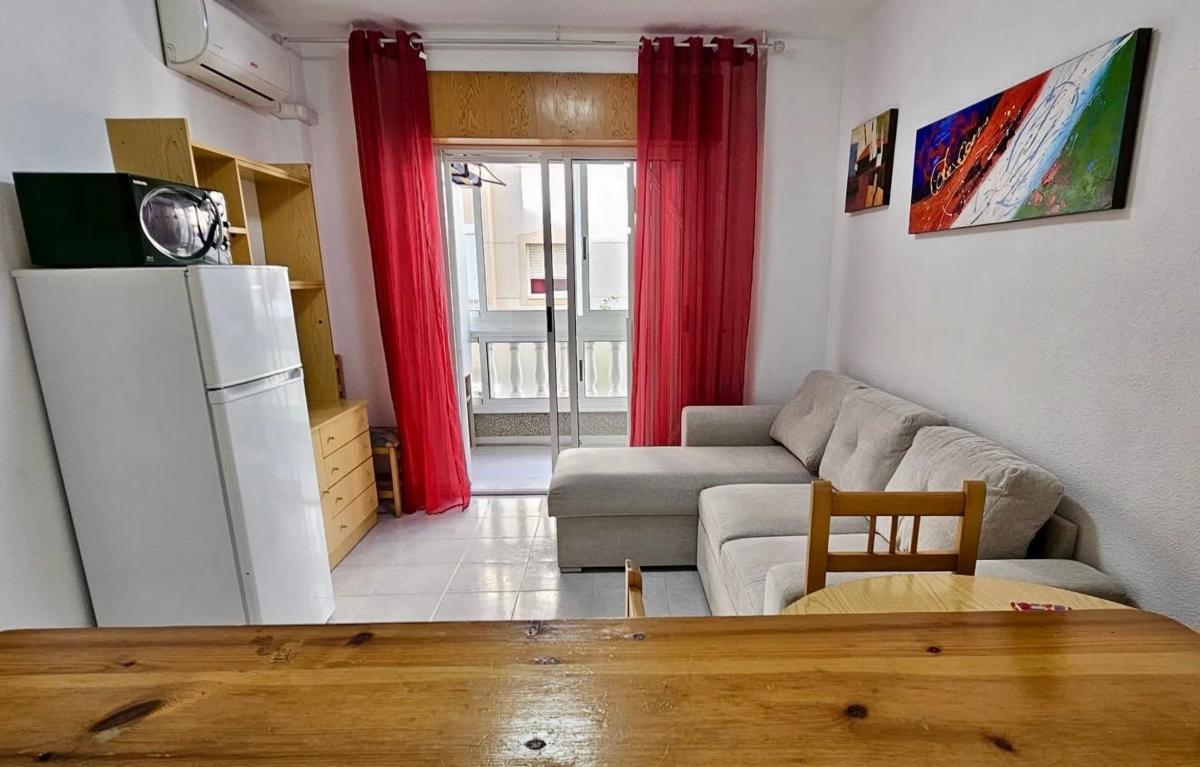 Продажа квартиры на Calle Rafal, 18, Торревьеха
photo 2