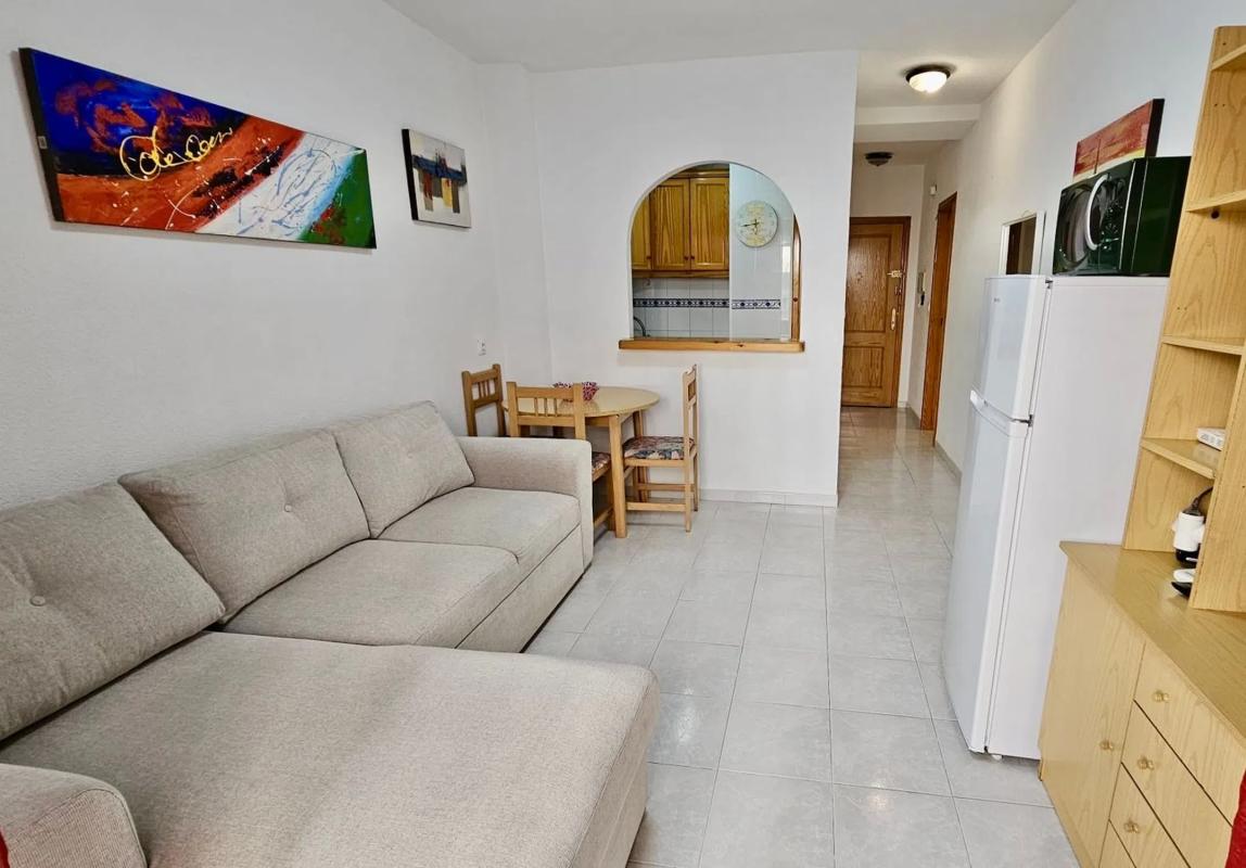 Продажа квартиры на Calle Rafal, 18, Торревьеха
photo 3
