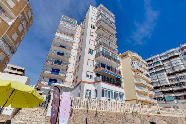 Mieszkanie na sprzedaż w  Avenida Doctor Gregorio Marañón, Torrevieja photo 4