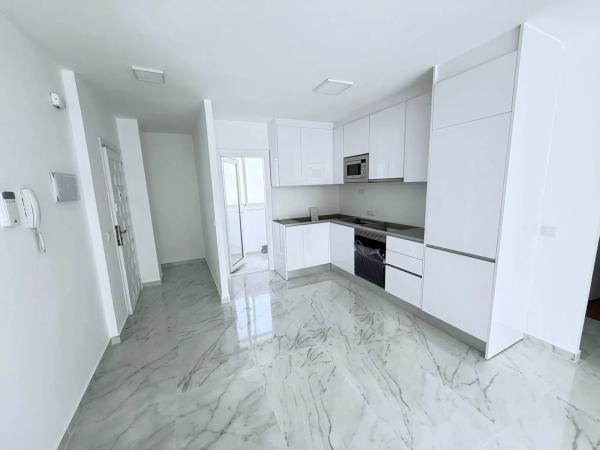 Квартира на продажу на  Calle Urbano Arregui, Торревьеха photo 4