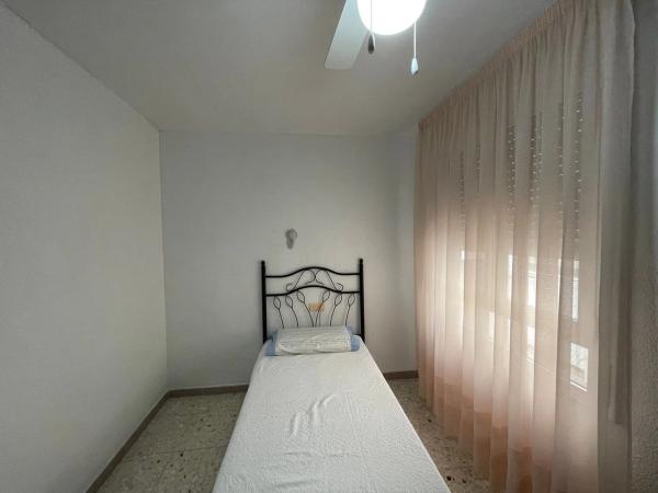 Mieszkanie na sprzedaż w Calle Monteagudo, 1, Torrevieja thumbnail 2