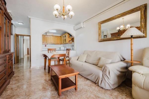 Mieszkanie na sprzedaż w Barrio El Acequión, Torrevieja photo 1