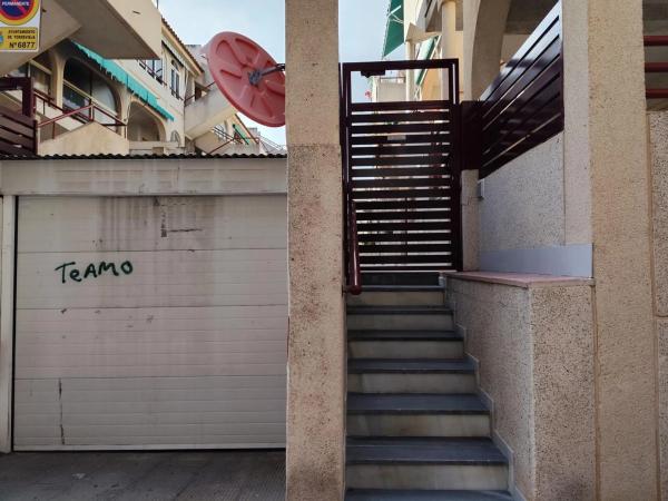 Mieszkanie na sprzedaż w Calle Santomera, 11, Torrevieja thumbnail 1