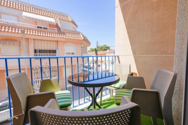 Terraced house for sale at  Barrio Playa de los Náufragos , Torrevieja photo 1