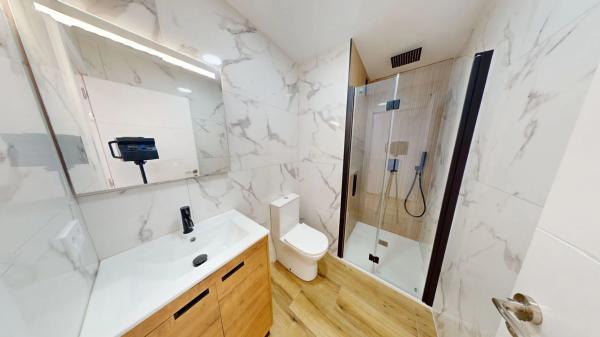 Apartment for sale in  Avenida Doctor Gregorio Marañón, 37, Torrevieja photo 4