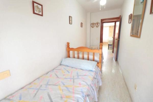 Apartment for sale in  Calle Almoradí, Torrevieja photo 3