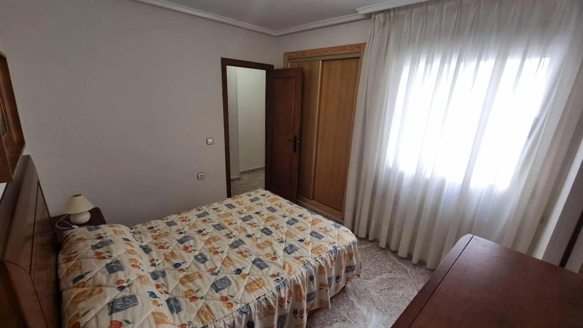 Venta de piso en Barrio El Acequión, Torrevieja
photo 4