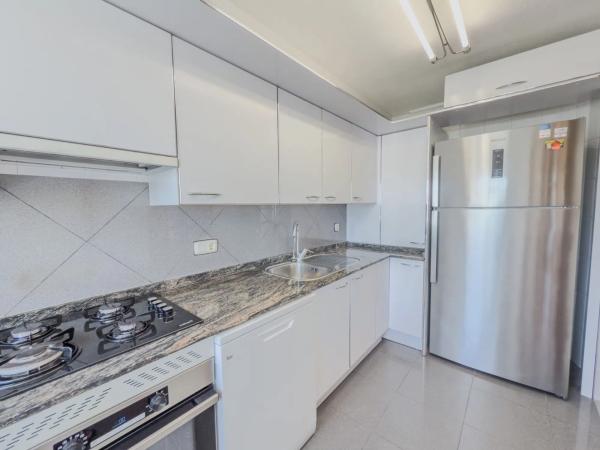 Piso en venta en Calle Montesinos, Torrevieja
 photo 4