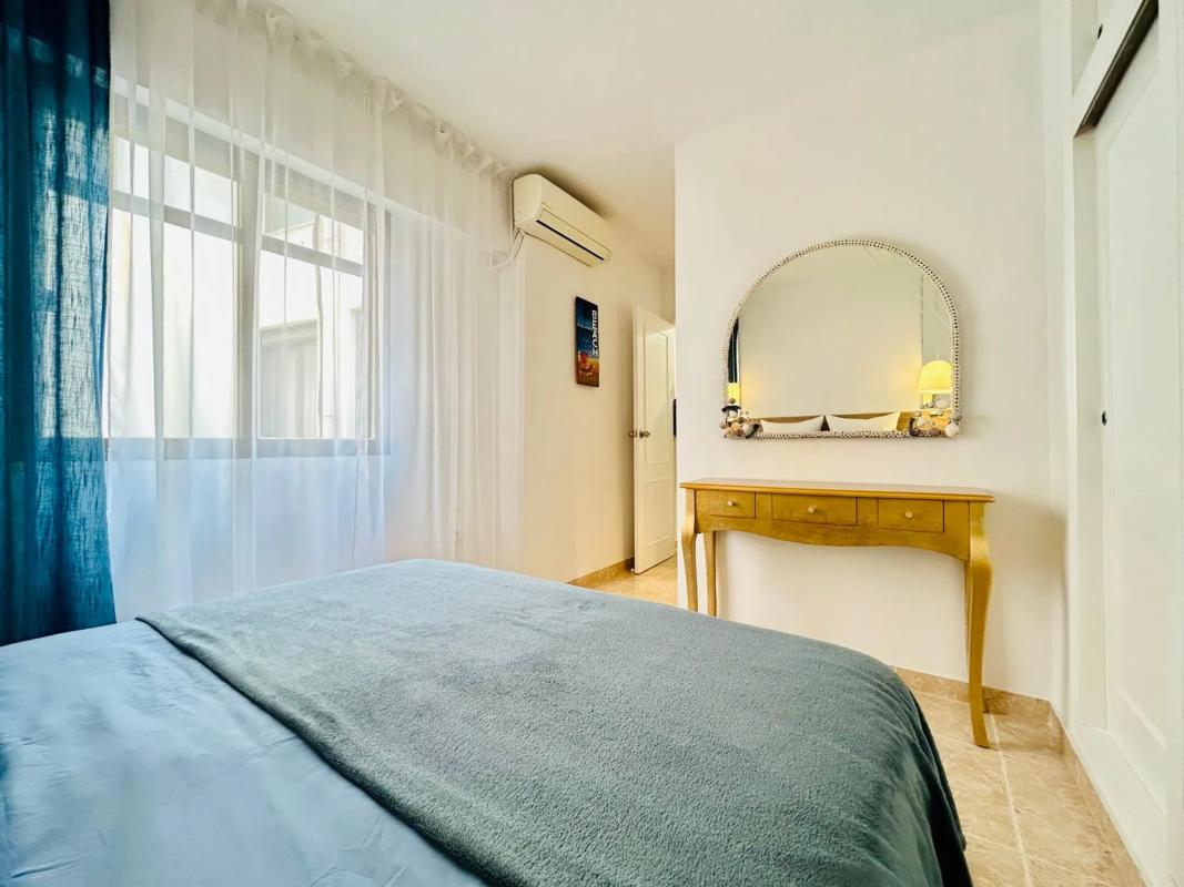 Продажа квартиры на Calle San Miguel de Salinas, 2, Торревьеха
photo 4