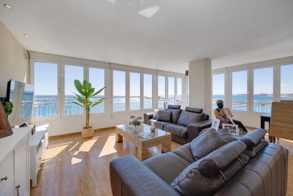 Apartment for sale in  Barrio El Acequión, Torrevieja photo 3