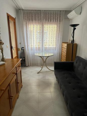Квартира на продажу на  Calle Vega Baja del Segura, 29, Торревьеха photo 1