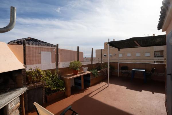 Ático en venta en Calle Emperadores, Torrevieja photo 1