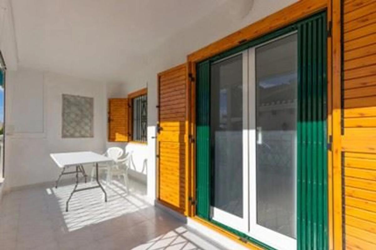 Venta de piso en Avenida Bélgica, Torrevieja
 photo 3