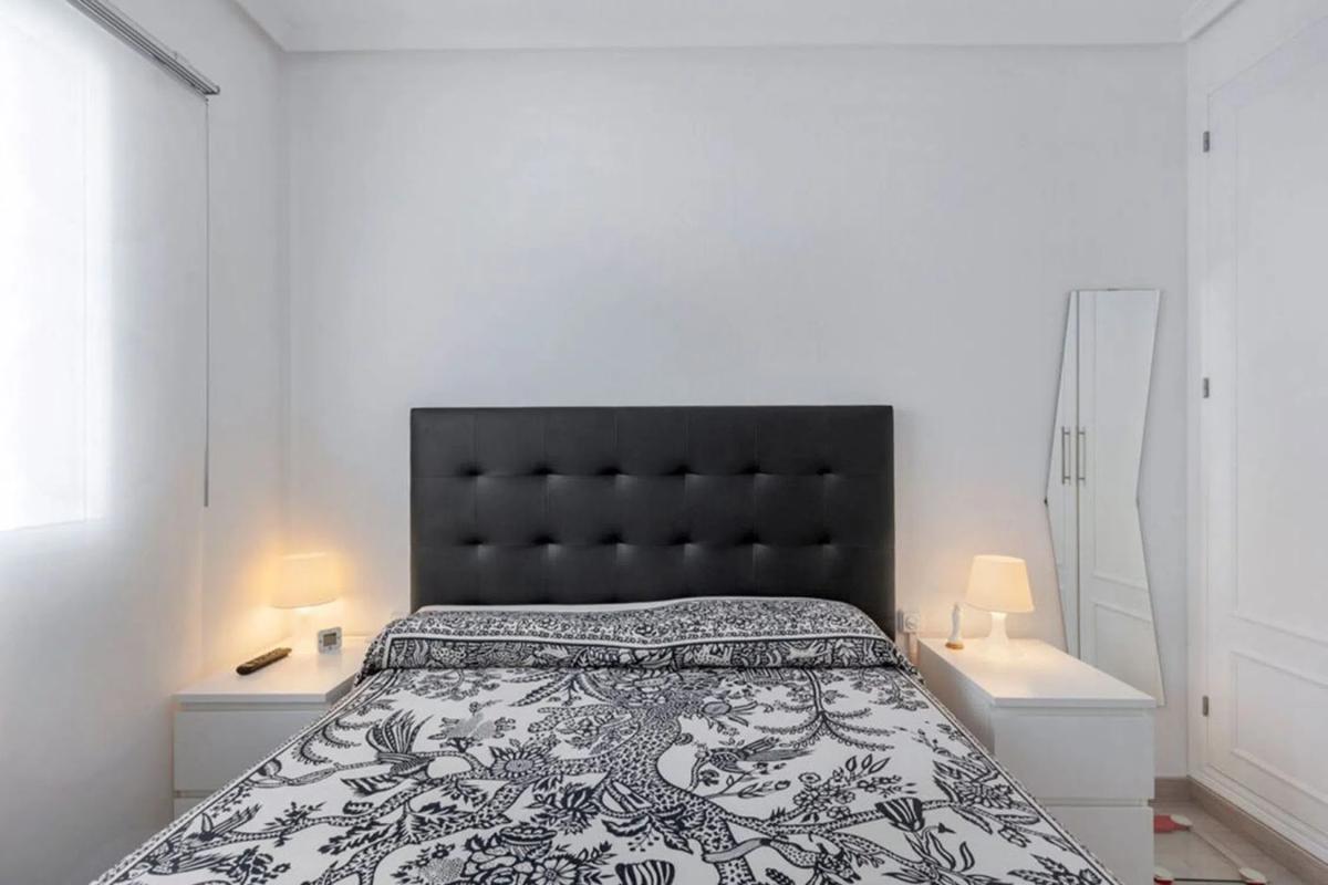 Venta de piso en Avenida Bélgica, Torrevieja
photo 3