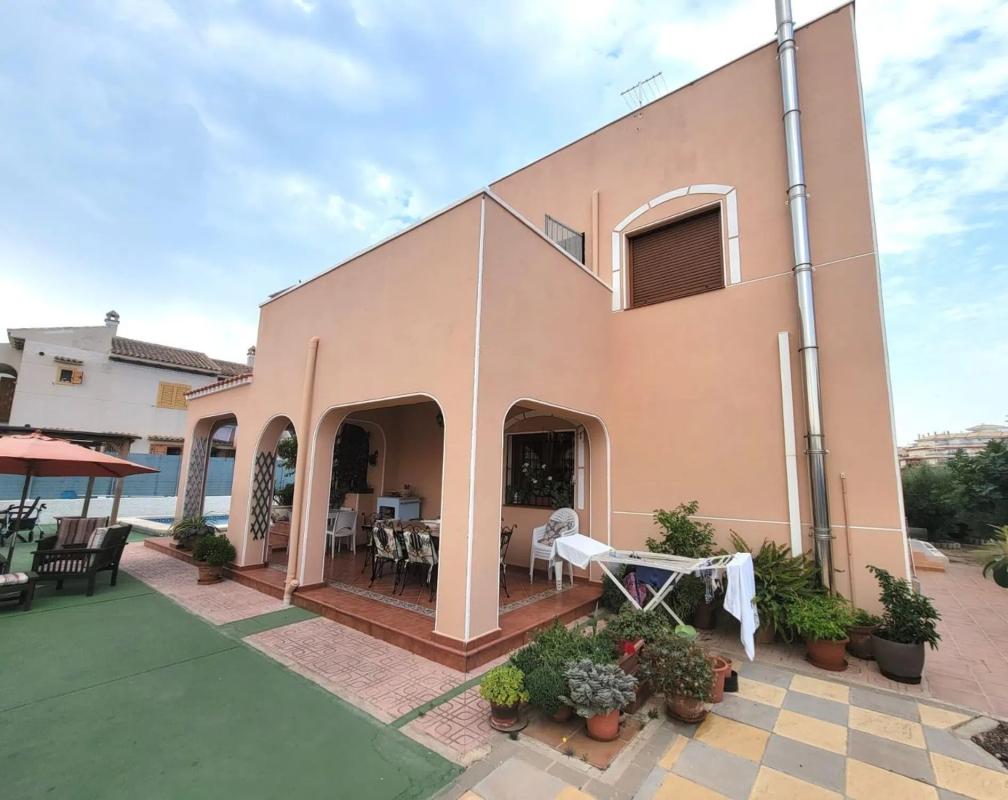 Venta de chalet independiente en Barrio Cabo Cervera, Torrevieja
photo 4