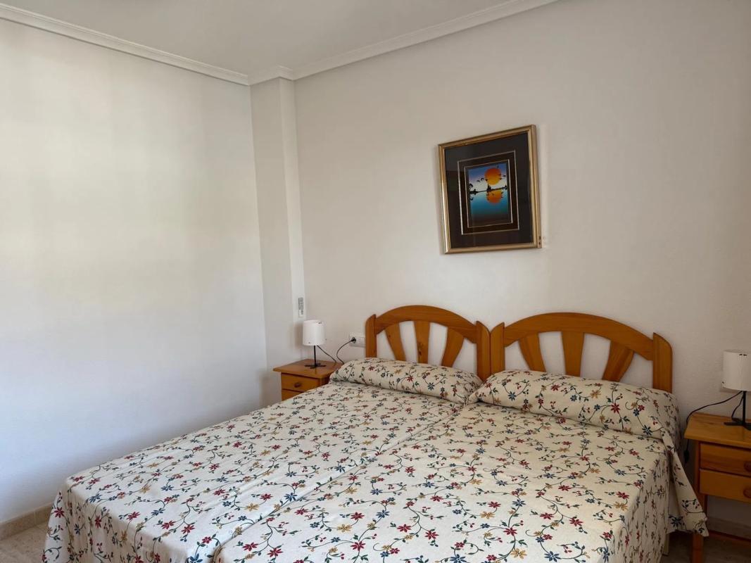 Продажа квартиры на Avenida de Soria, Торревьеха
photo 2