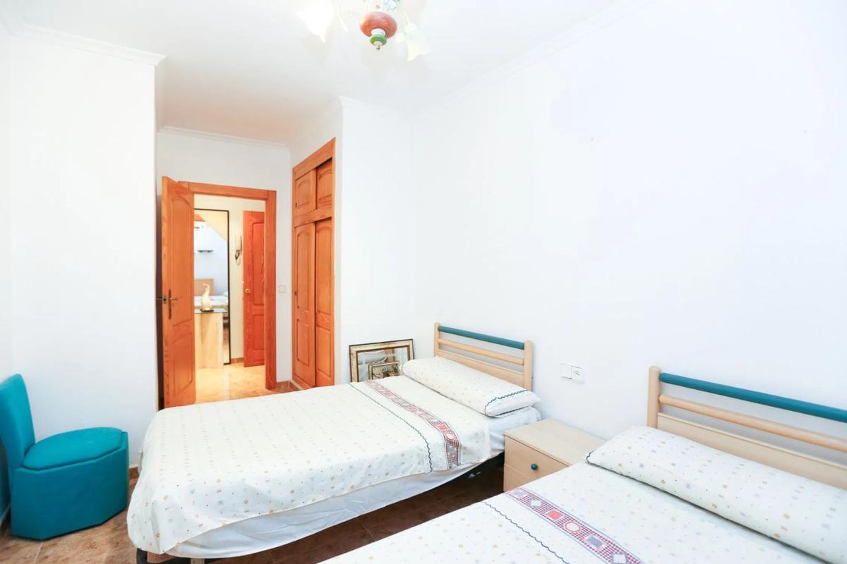 Venta de piso en Barrio Gaspar Perrelló, Torrevieja
 photo 4