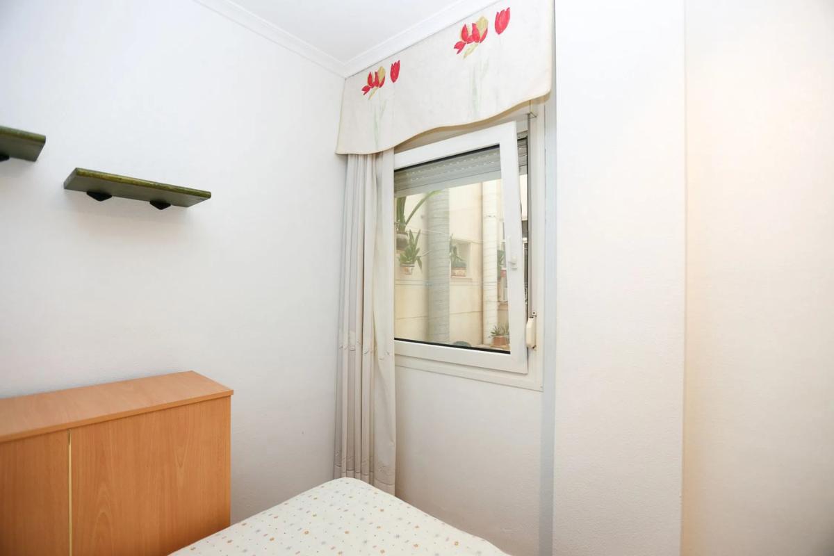 Venta de piso en Barrio Gaspar Perrelló, Torrevieja
 photo 5