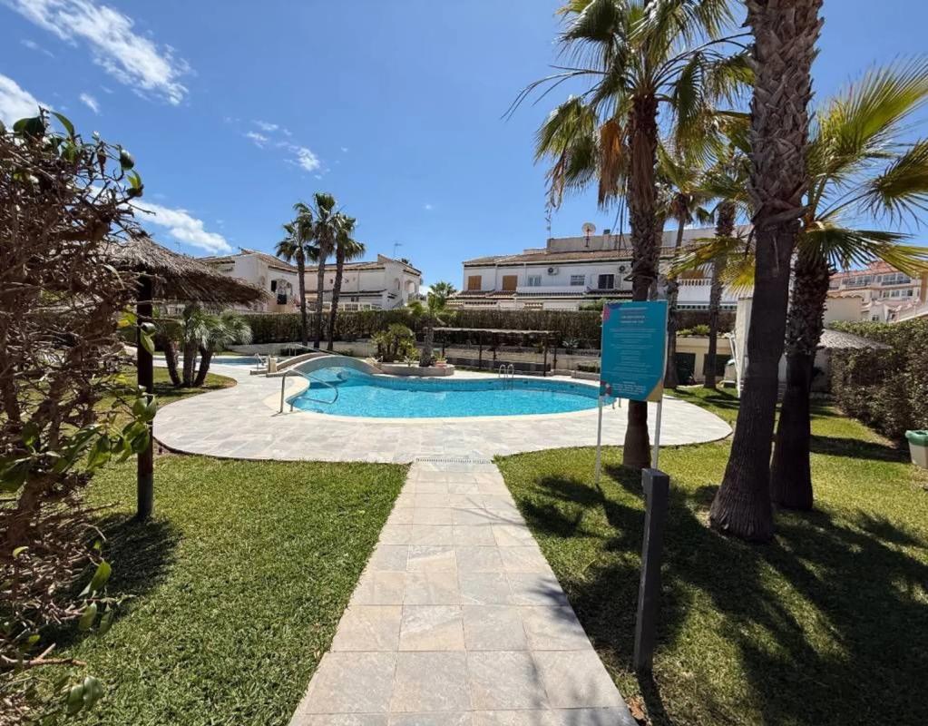 Properties for sale and rent in Spain photo 4