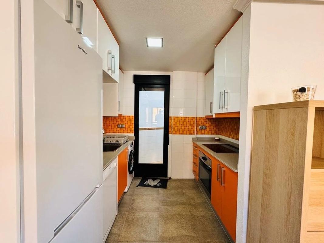 Venta de piso en Avenida del Mediterráneo, Torrevieja
photo 5