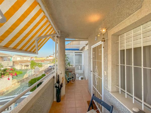 Ático en venta en  Puerta de Alcalá, Torrevieja photo 4
